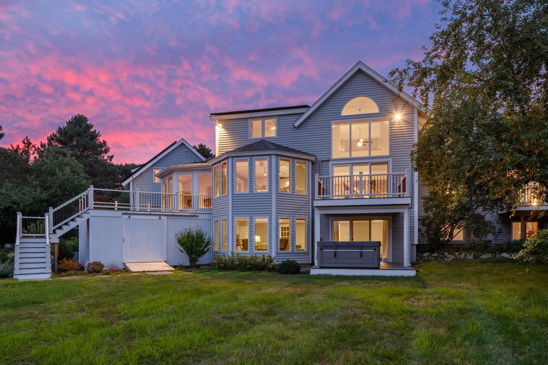 4 Elton Avenue Stratham NH 03885