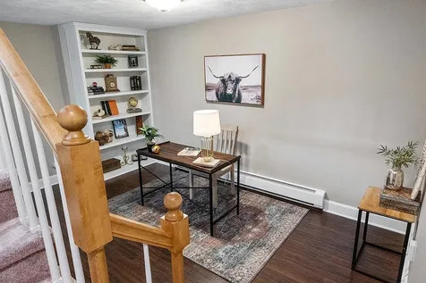 4 Elton Avenue Stratham NH 03885