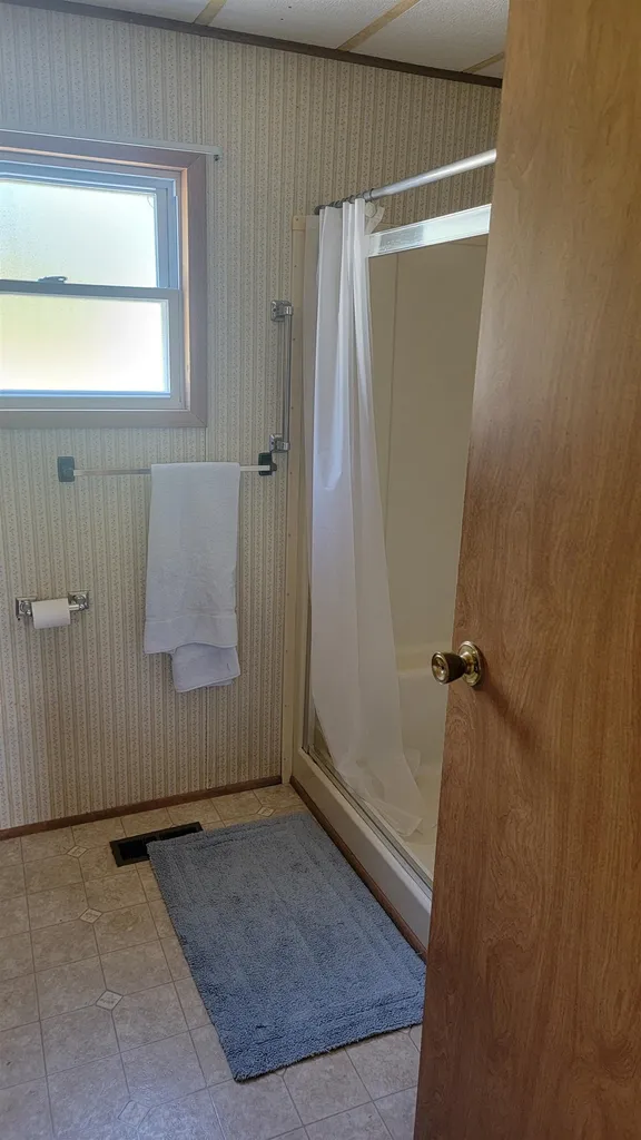 11 Michael Place Claremont NH 03743