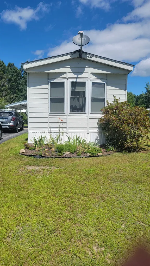 11 Michael Place Claremont NH 03743