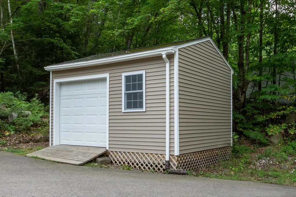 292 Shaker Road Concord NH 03301
