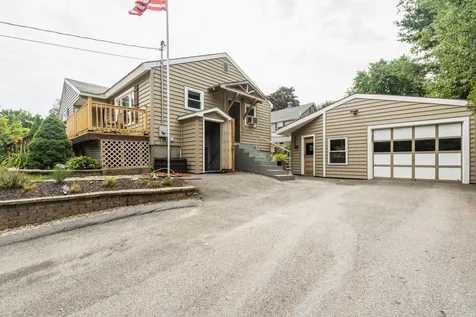 885 Bridge Street Manchester NH 03104