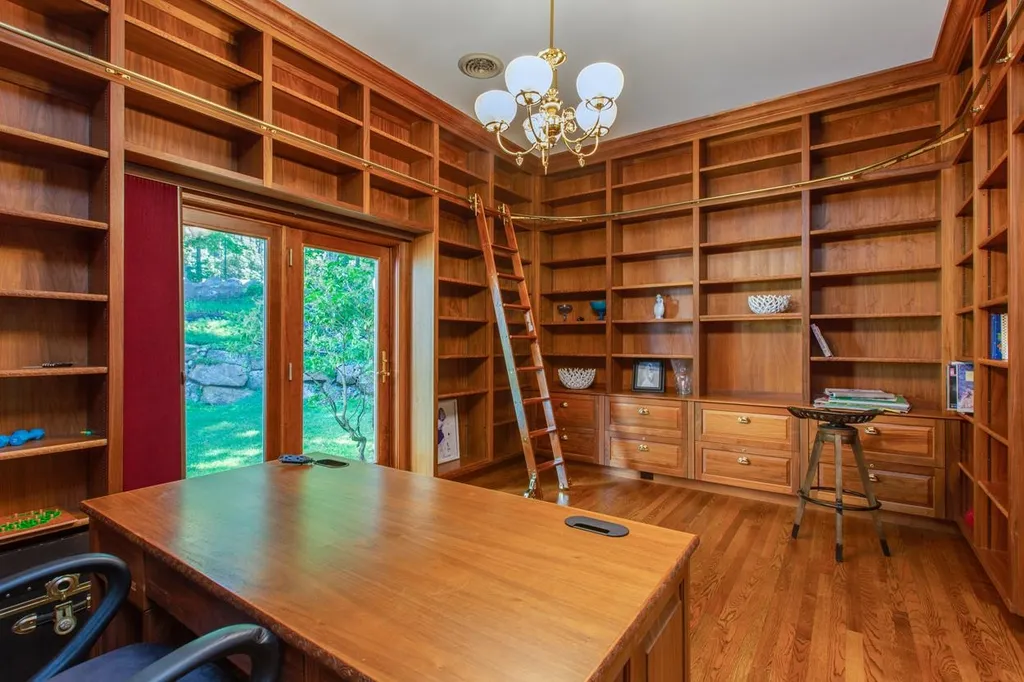 145 Edgewater Drive Gilford NH 03249