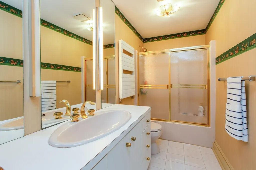 145 Edgewater Drive Gilford NH 03249