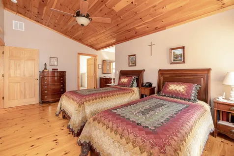 166 Jamie Drive Wakefield NH 03872