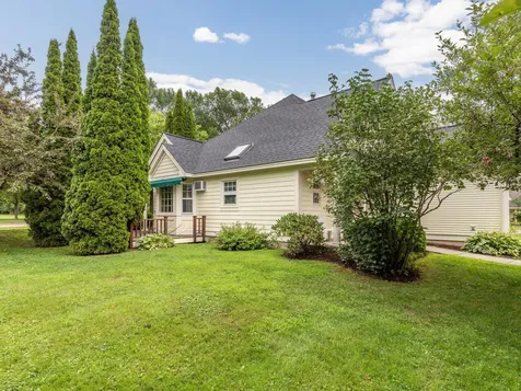 38 Eastman Farm Road Burlington VT 05408