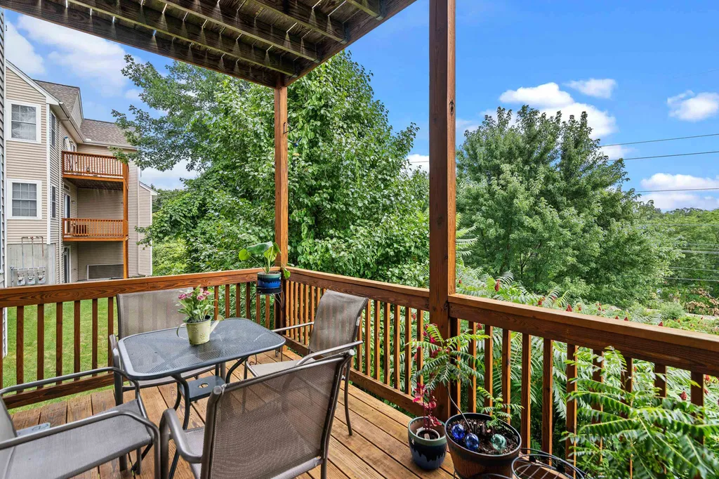 34 Chatham Drive Bedford NH 03110