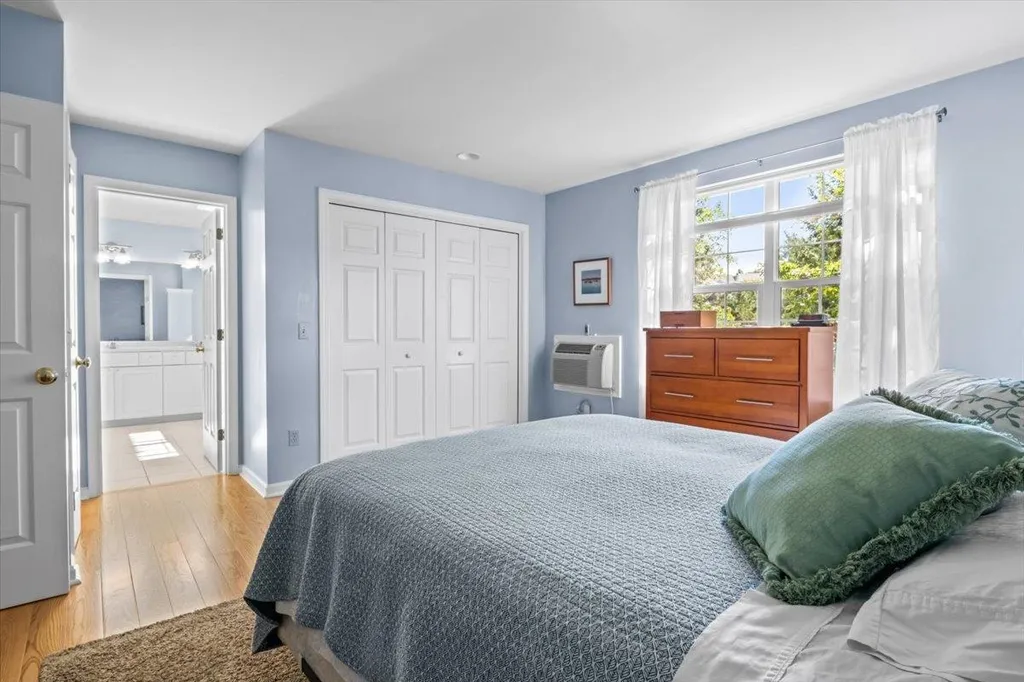 78 Stonington Circle South Burlington VT 05403