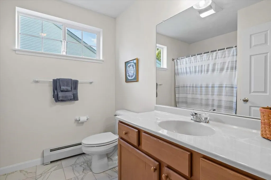 78 Stonington Circle South Burlington VT 05403