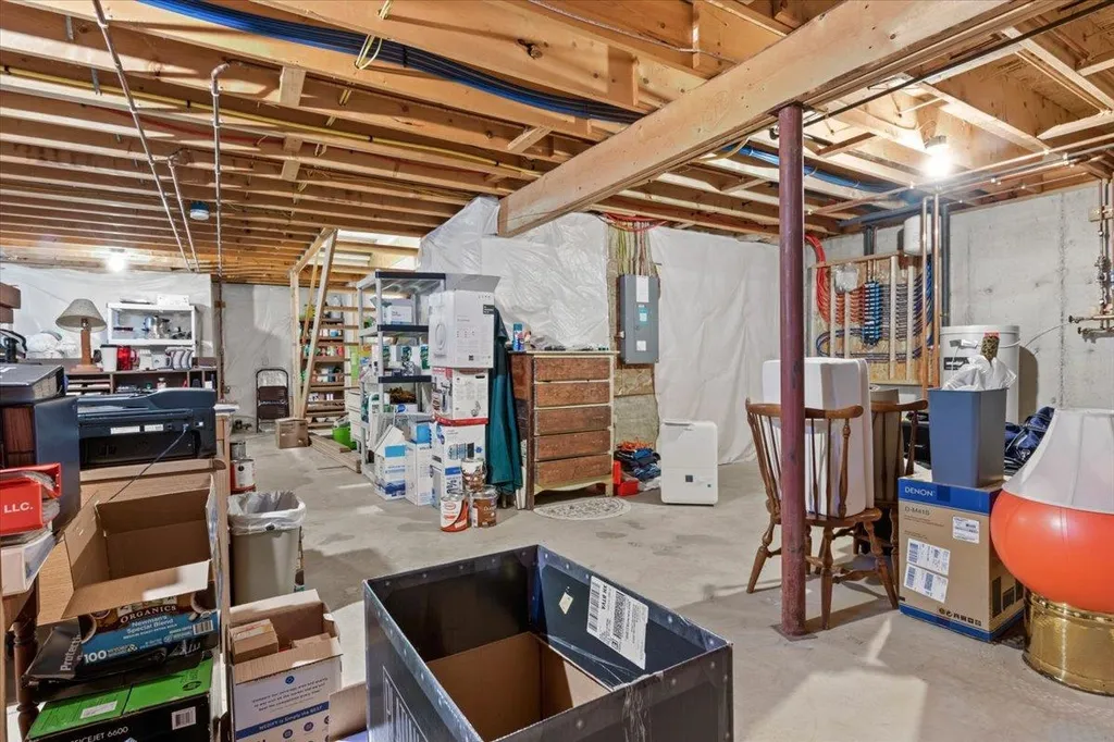 78 Stonington Circle South Burlington VT 05403