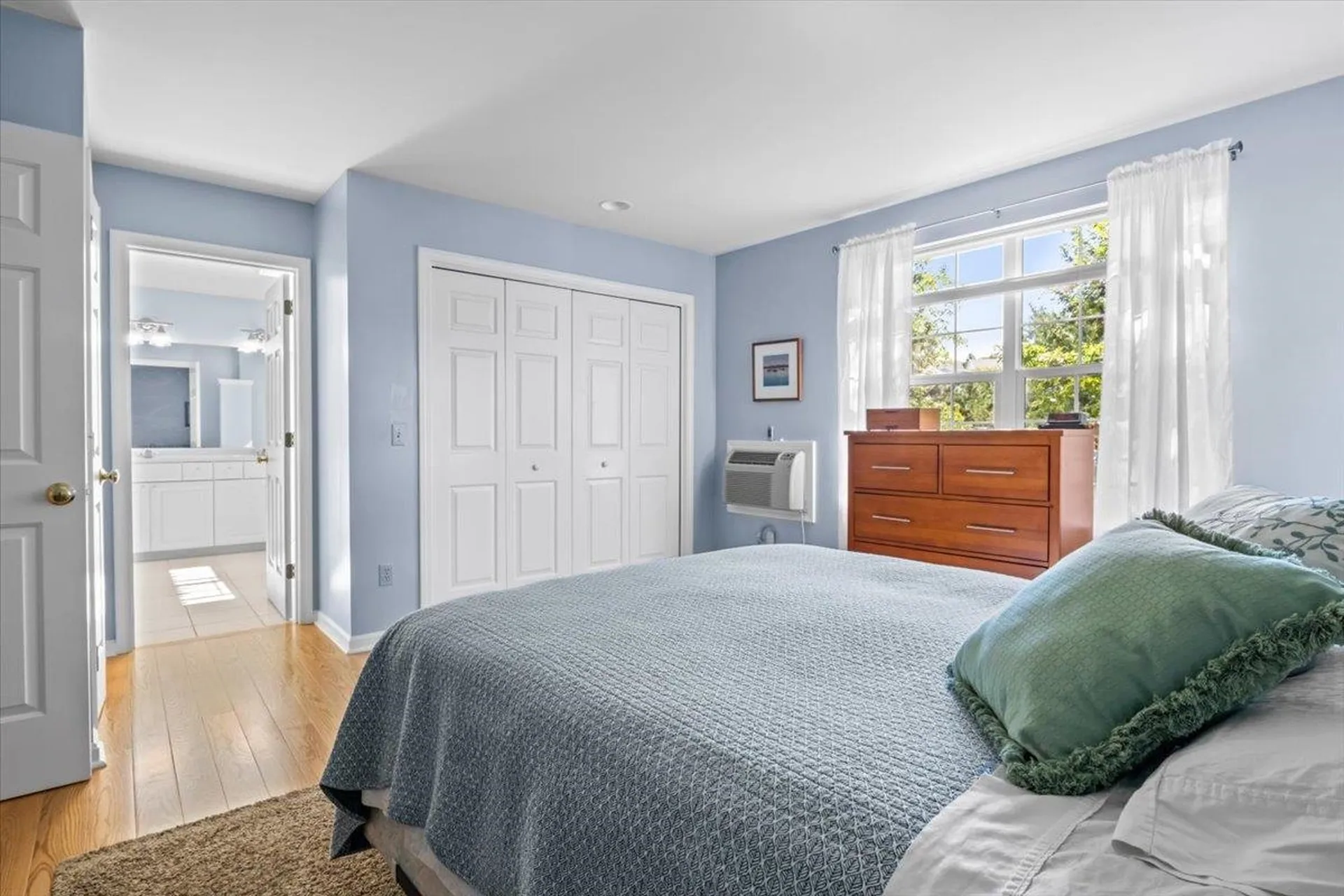78 Stonington Circle South Burlington VT 05403