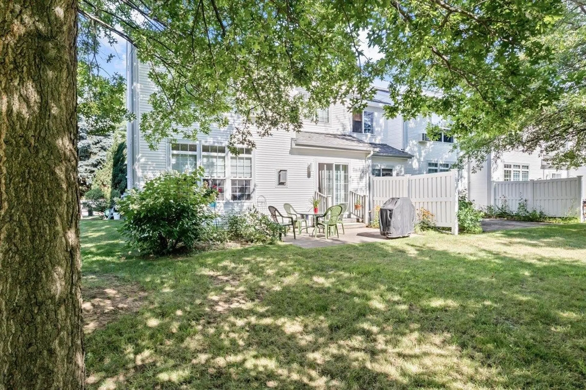 78 Stonington Circle South Burlington VT 05403