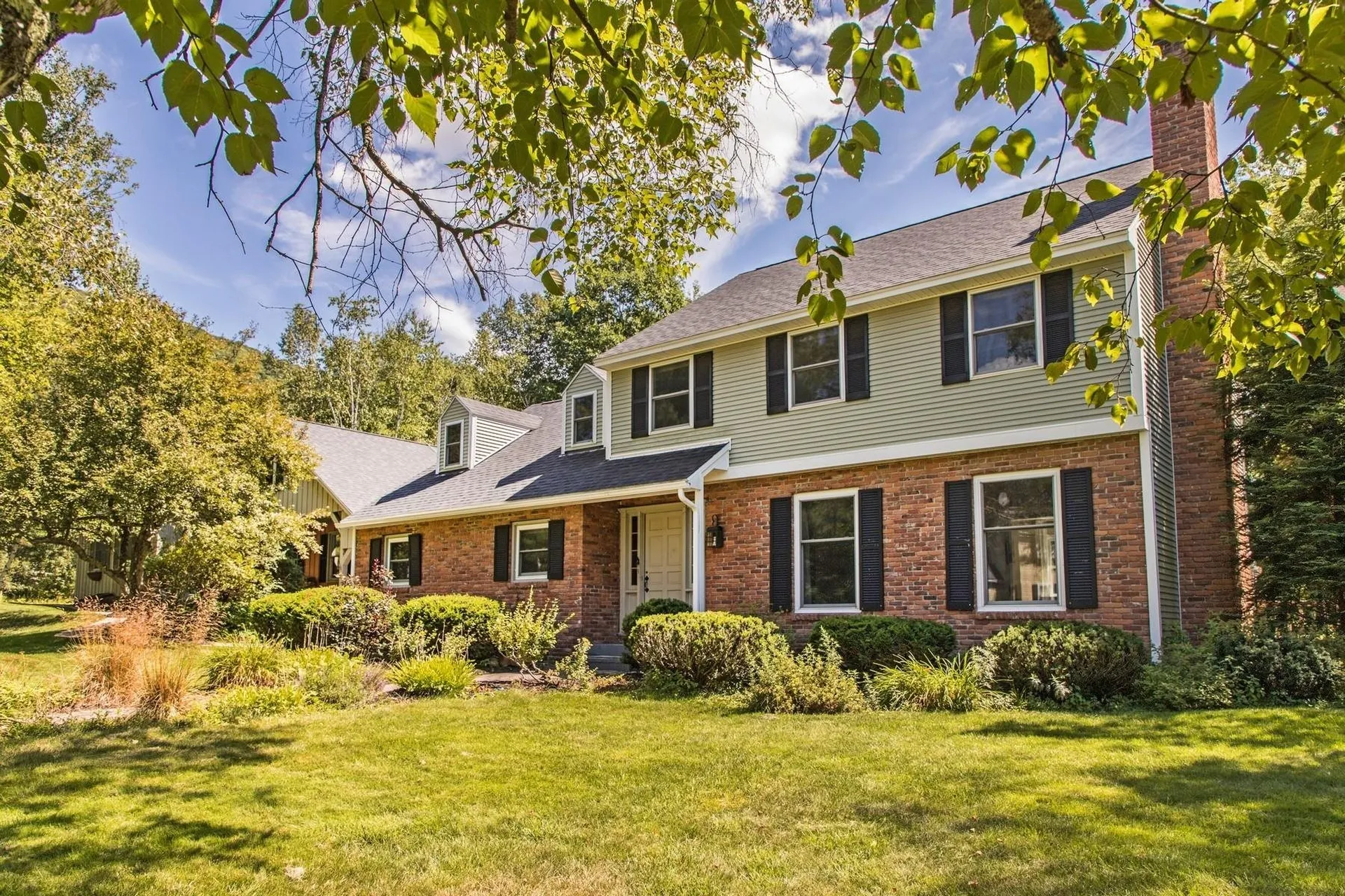 242 Brookwood Mendon VT 05701