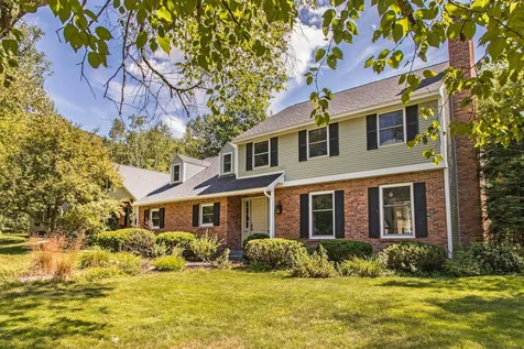242 Brookwood Mendon VT 05701