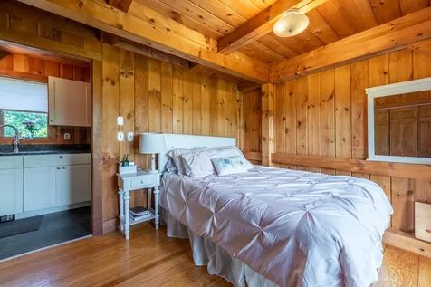 1457 King Hill Road New London NH 03257