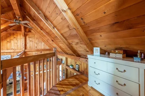 1457 King Hill Road New London NH 03257