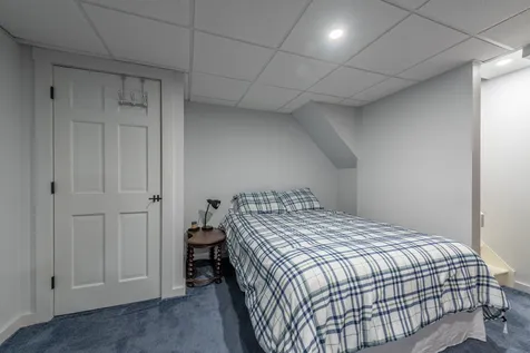 1457 King Hill Road New London NH 03257