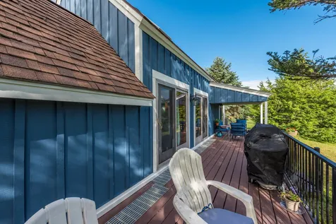 1457 King Hill Road New London NH 03257