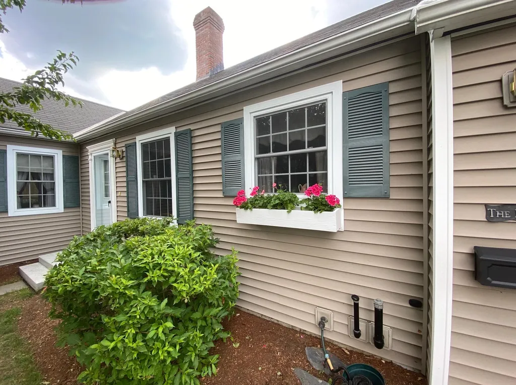 36 Wildersburg Common Barre Town VT 05641