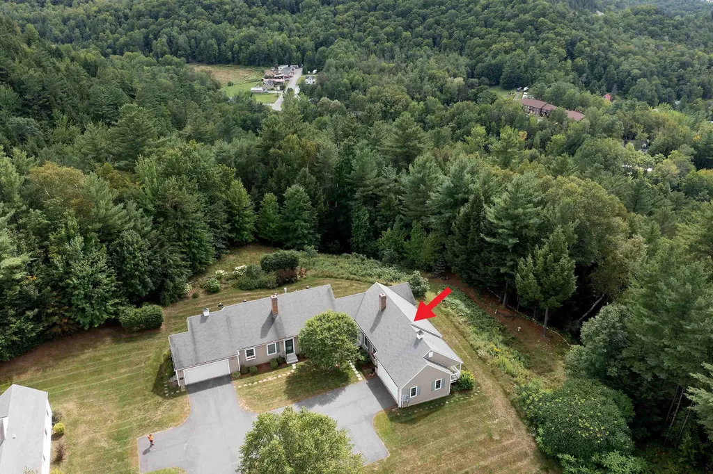 36 Wildersburg Common Barre Town VT 05641