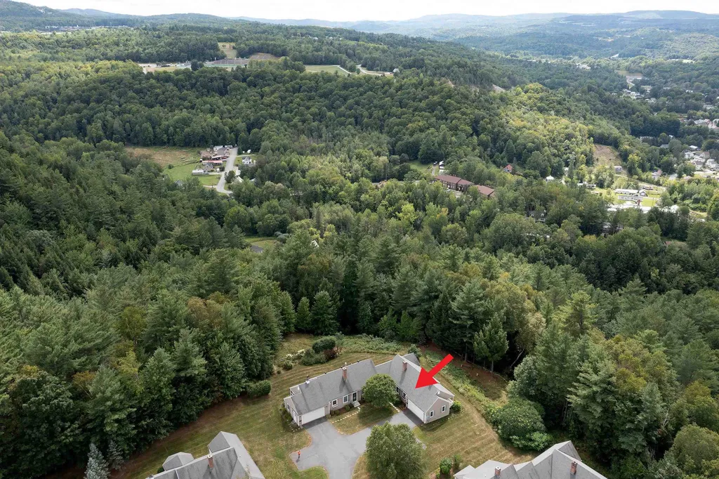 36 Wildersburg Common Barre Town VT 05641