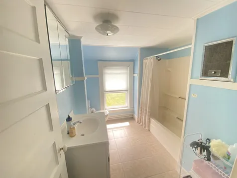 58-60 Grant Street Laconia NH 03246