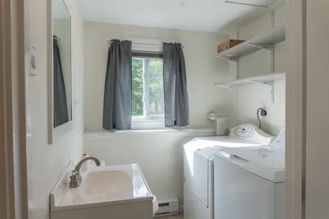 35B Prescott Road Raymond NH 03077