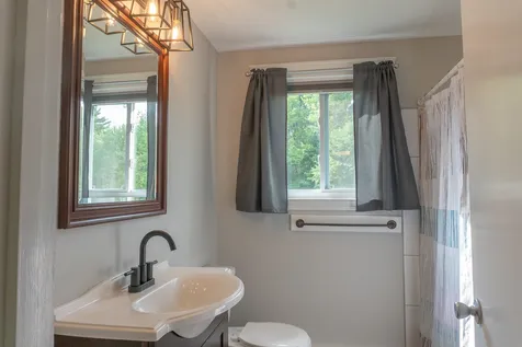 35B Prescott Road Raymond NH 03077