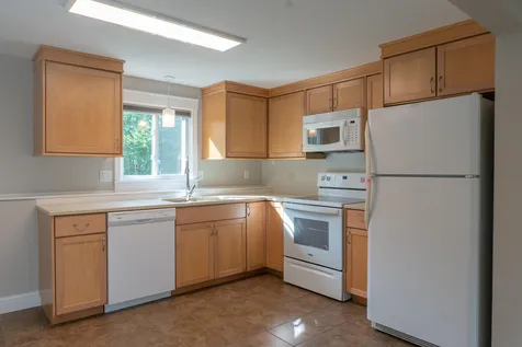 35B Prescott Road Raymond NH 03077