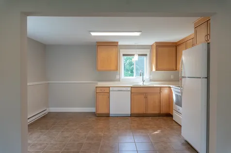 35B Prescott Road Raymond NH 03077