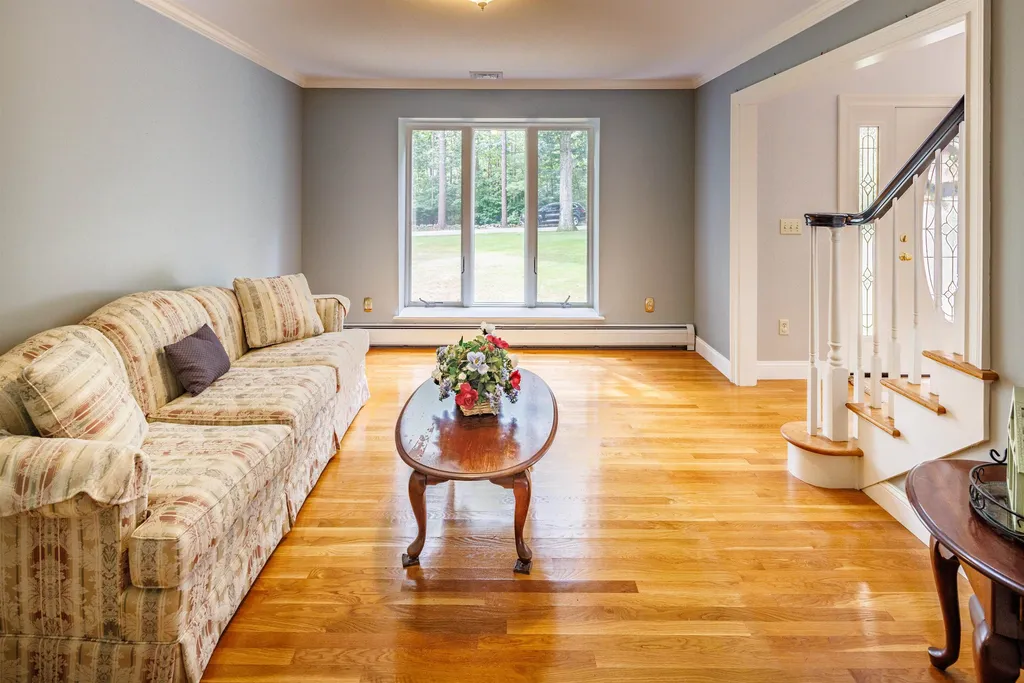 30 Bay View Road Dover NH 03820