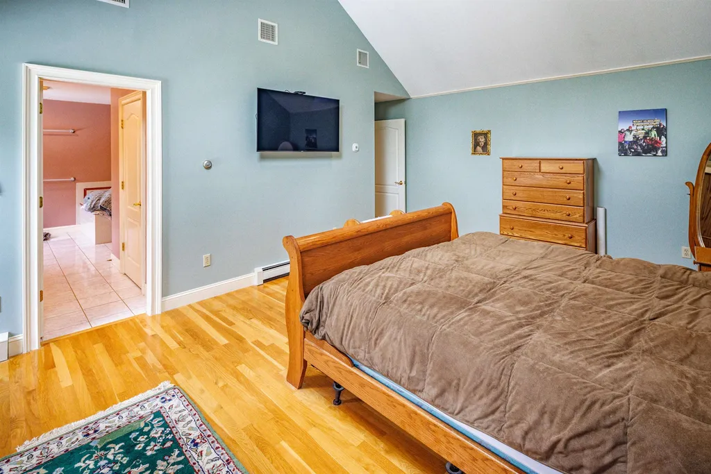 30 Bay View Road Dover NH 03820