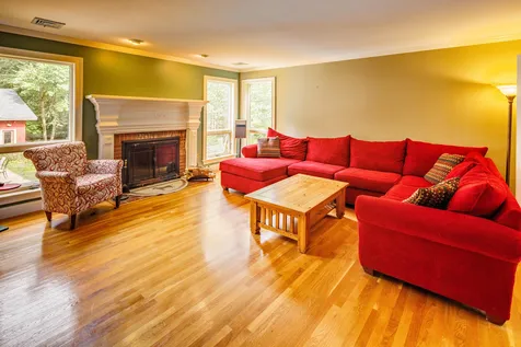 30 Bay View Road Dover NH 03820