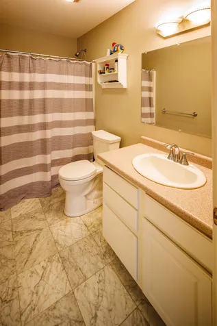 30 Bay View Road Dover NH 03820