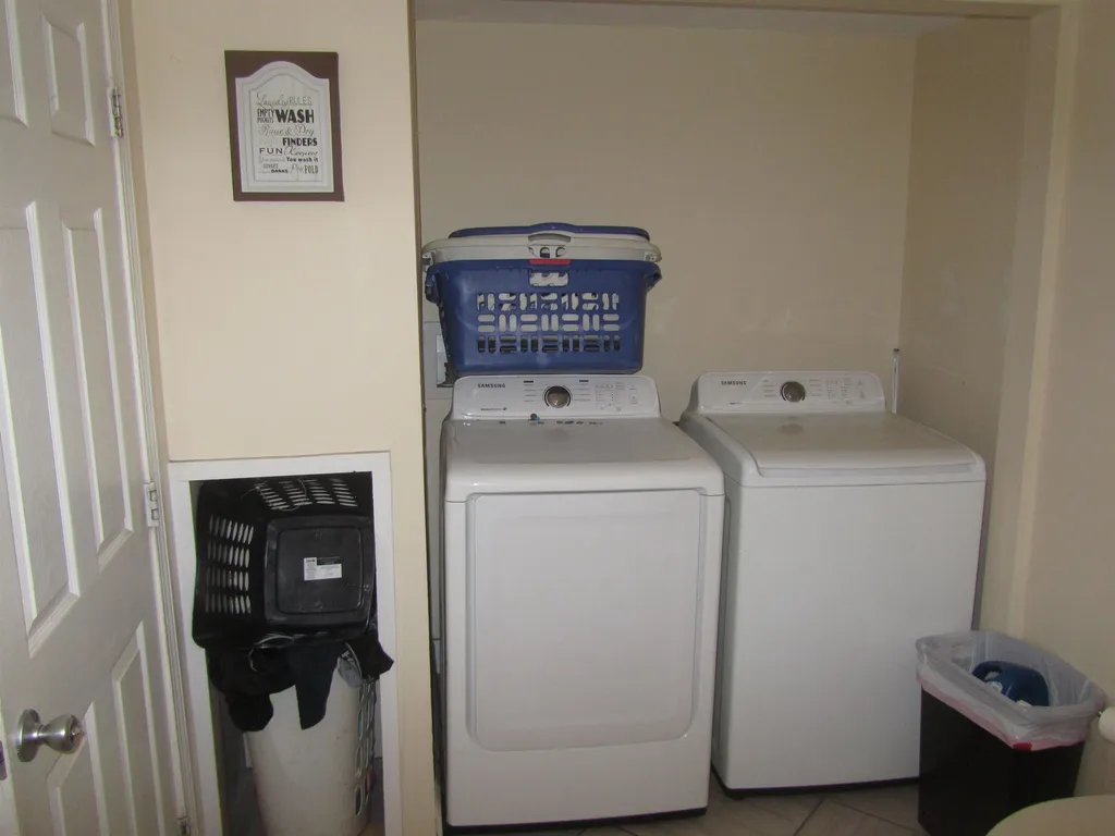 4-6 Gillis Street Nashua NH 03060