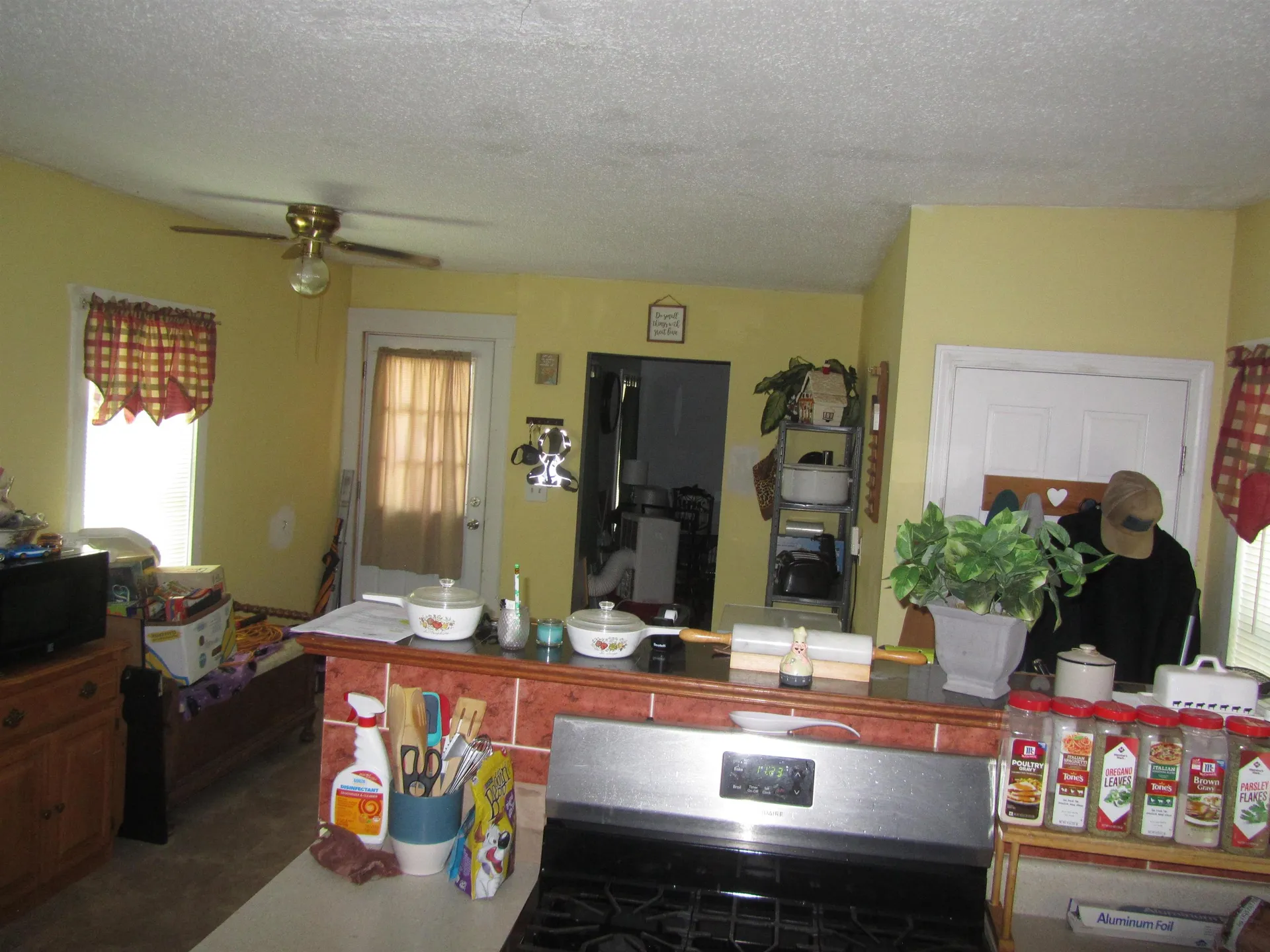 4-6 Gillis Street Nashua NH 03060