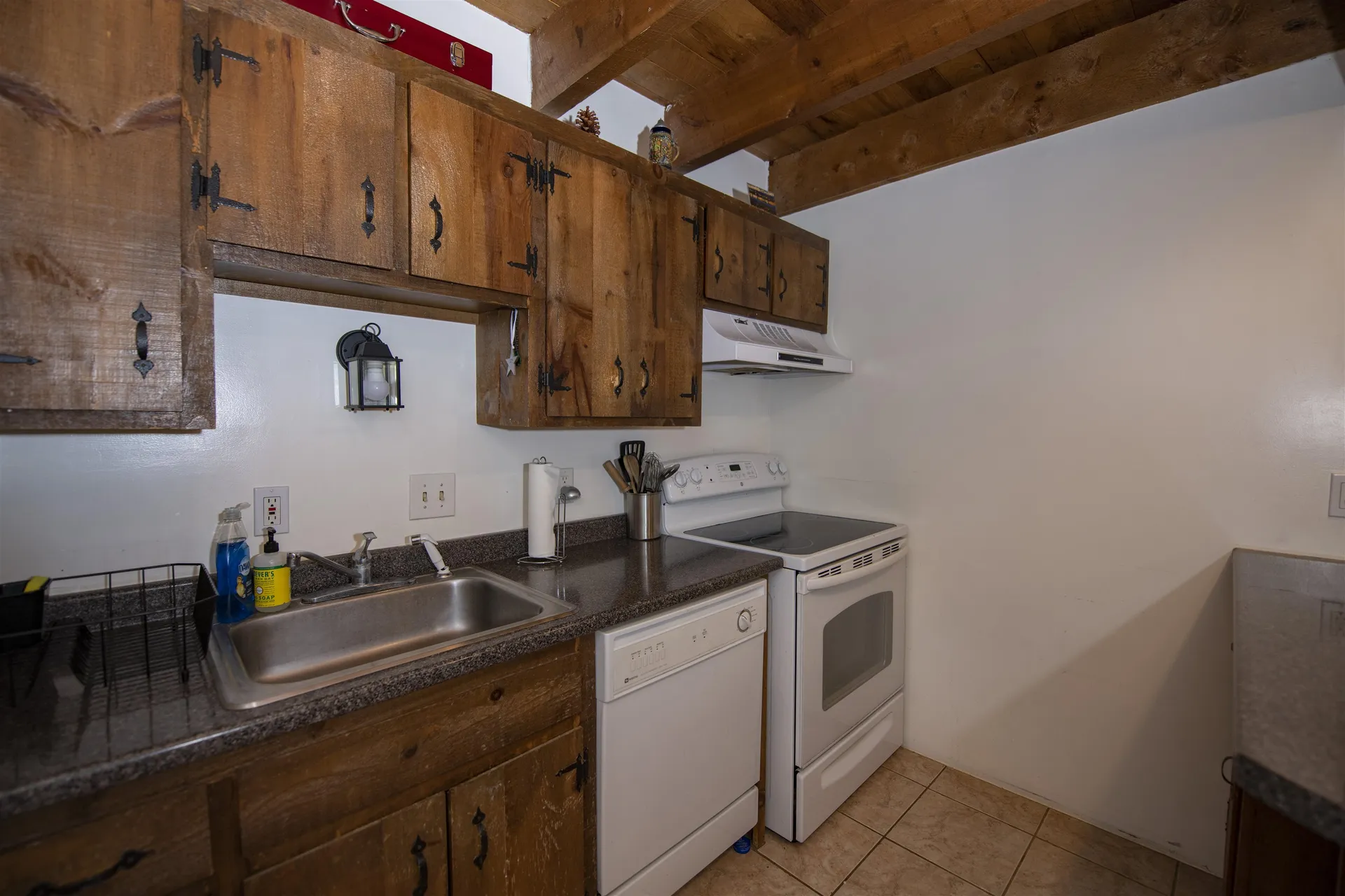 574 Willard Road Hartford VT 05059
