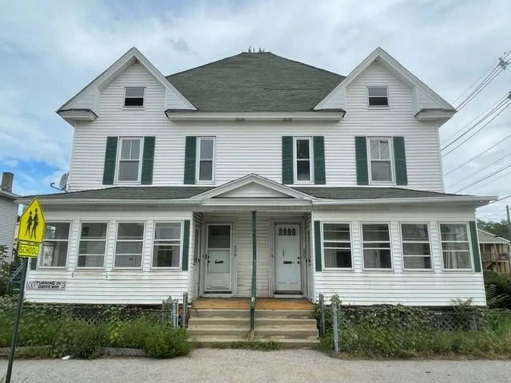 598 Cedar Street Manchester NH 03103