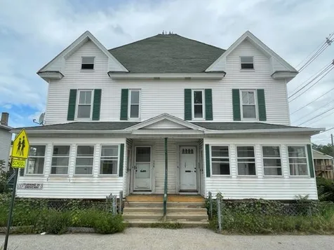 598 Cedar Street Manchester NH 03103