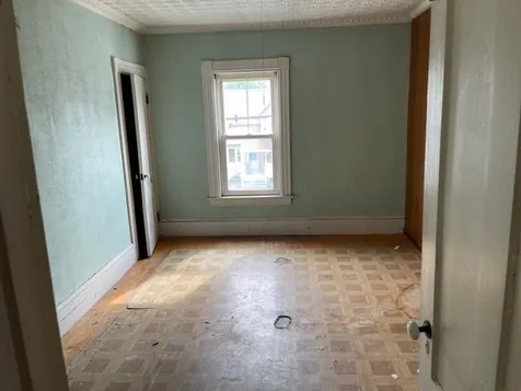 598 Cedar Street Manchester NH 03103