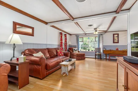 33 Arrowbrook Road Dover NH 03820
