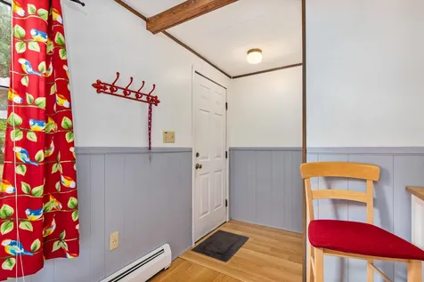 33 Arrowbrook Road Dover NH 03820
