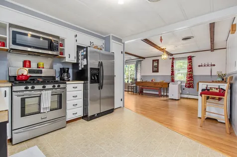 33 Arrowbrook Road Dover NH 03820
