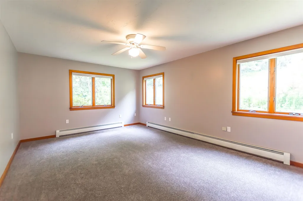 66 Long Pond Road Dunbarton NH 03046
