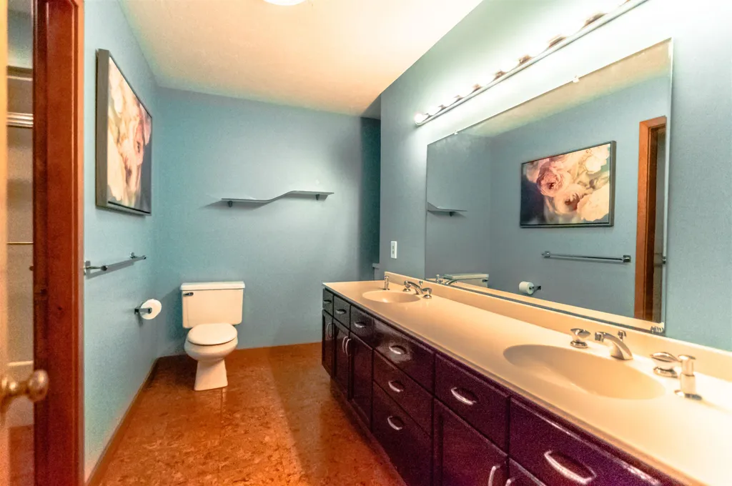 66 Long Pond Road Dunbarton NH 03046