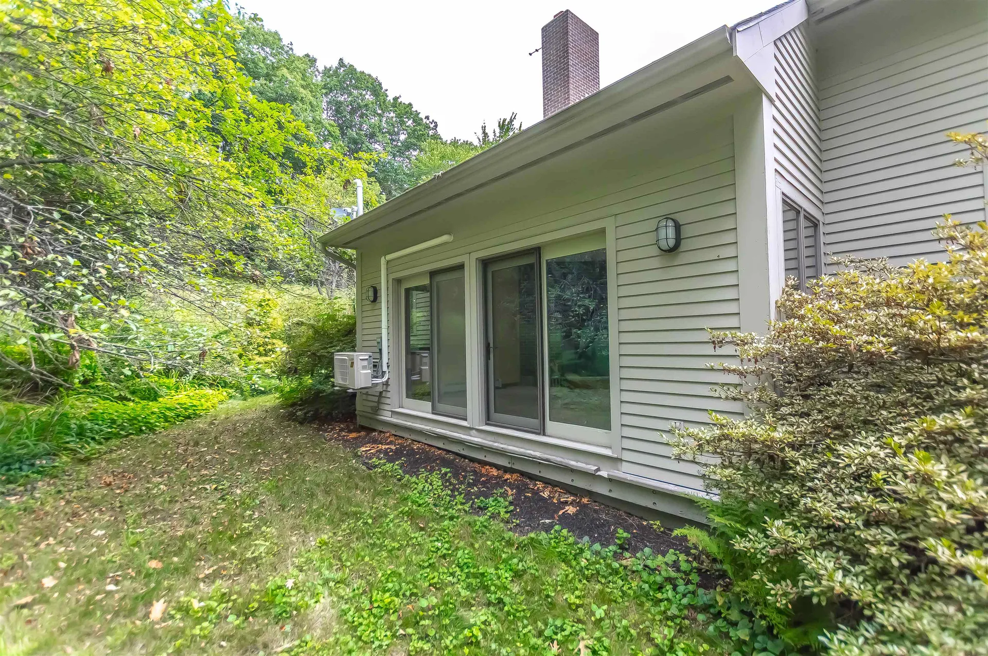 66 Long Pond Road Dunbarton NH 03046