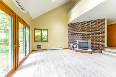 66 Long Pond Road Dunbarton NH 03046