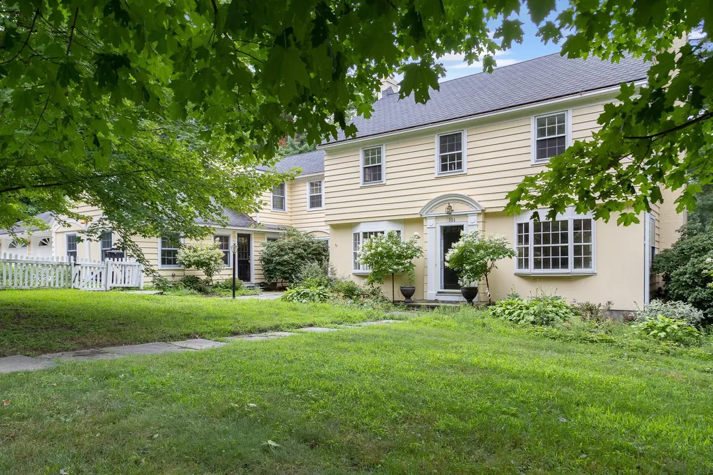151 Ledge Road Burlington VT 05401
