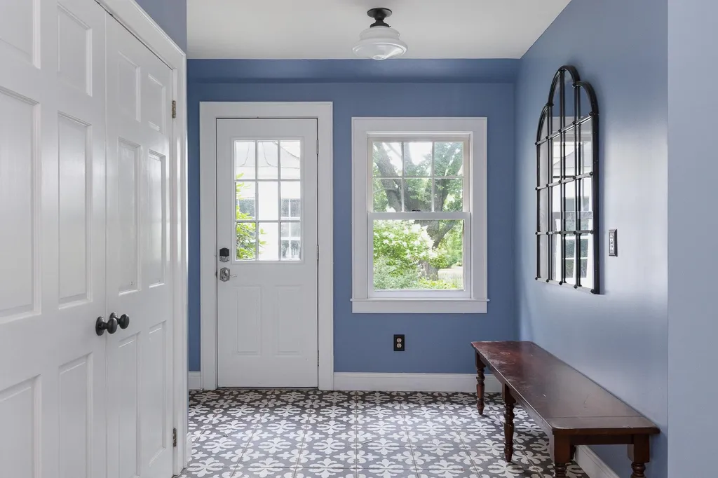 151 Ledge Road Burlington VT 05401