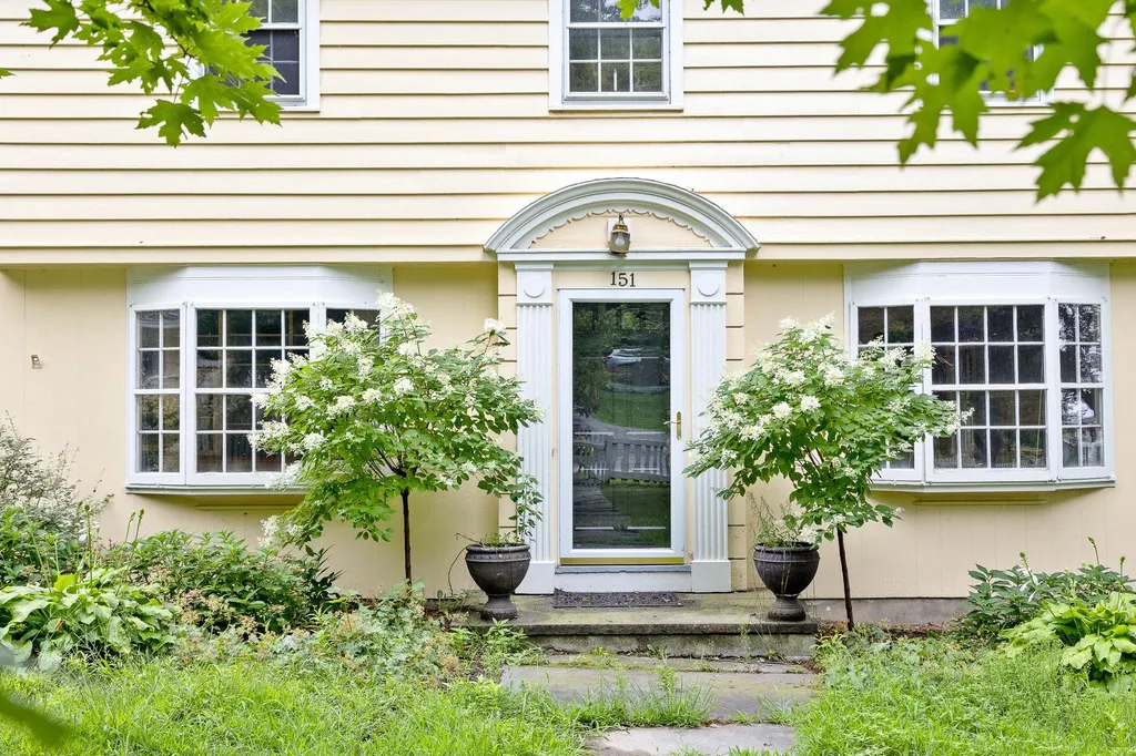 151 Ledge Road Burlington VT 05401